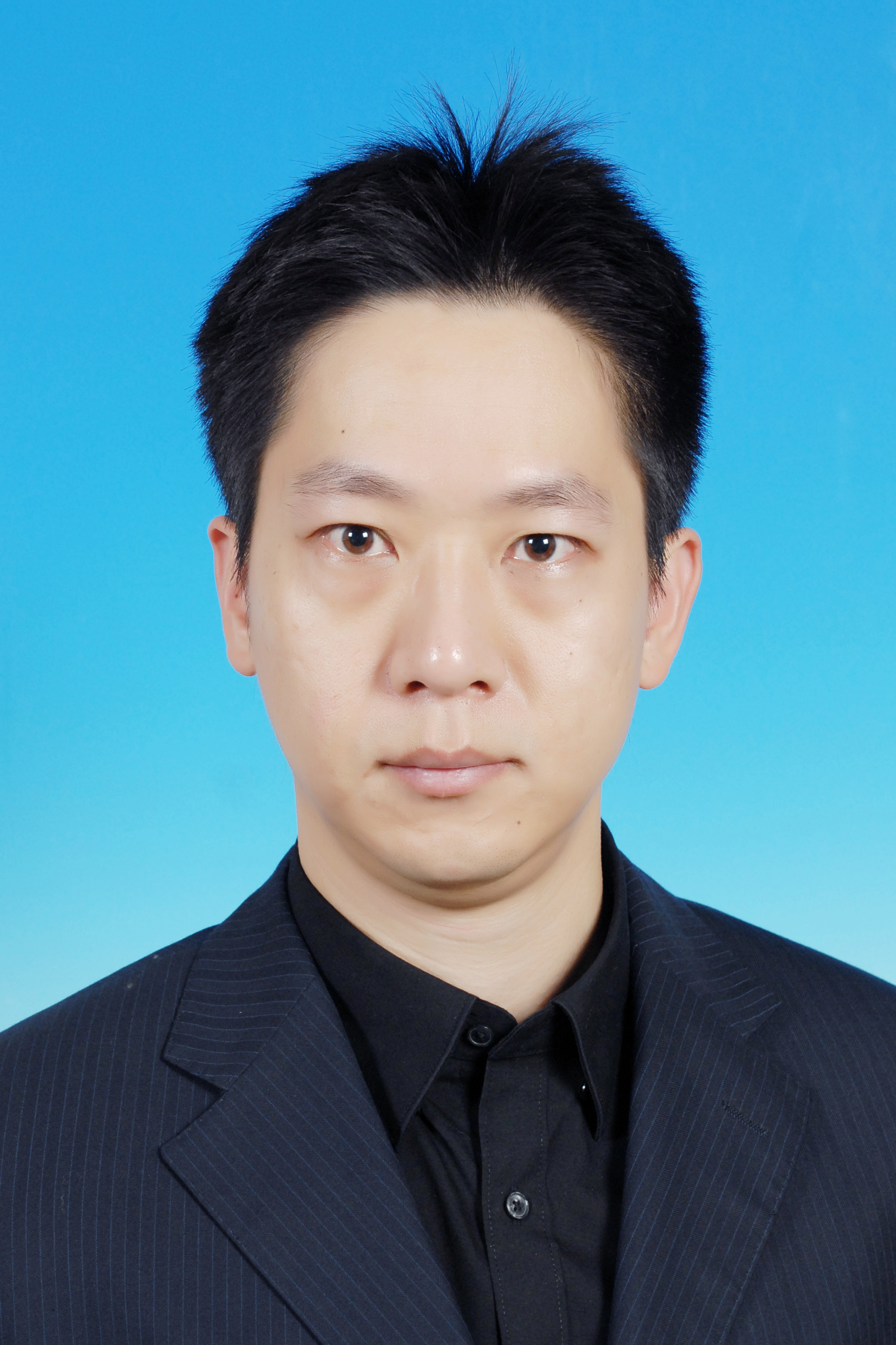 陳經(jīng)緯
