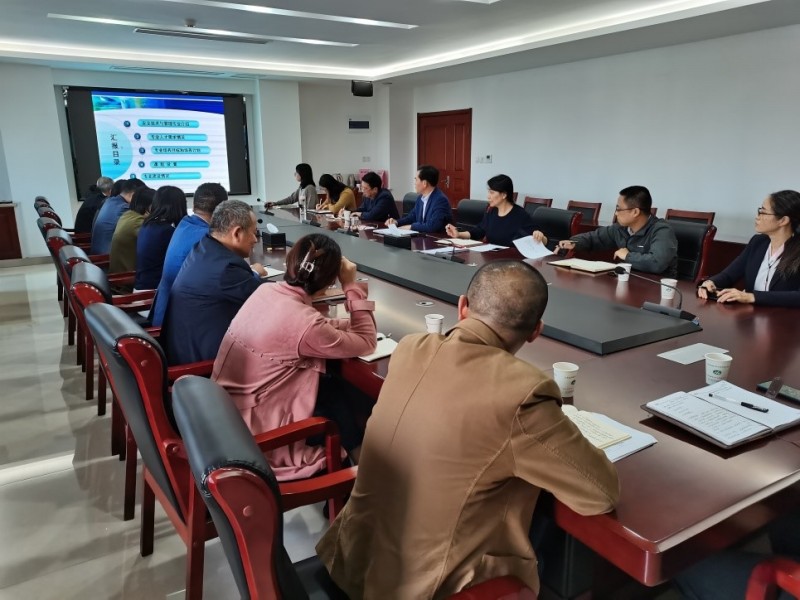 學(xué)校召開(kāi)2022年五年制高職新專業(yè)申報(bào)評(píng)審會(huì)議