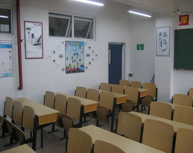 汽車工程系學(xué)生活動(dòng)文化節(jié)之文明班級(jí)評(píng)比活動(dòng)