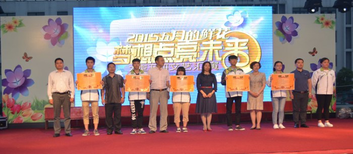 1490249334336007308.jpg 20150529150433688_s.jpg