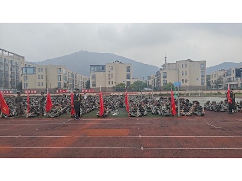 船舶工程學(xué)院2025級新生軍訓(xùn)圓滿收官